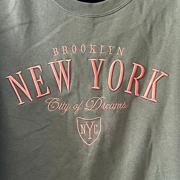 Mighty Fine Brooklyn New York Sweatshirt XL Sage Green NYC Graphic Crewneck - Picture 3 of 5